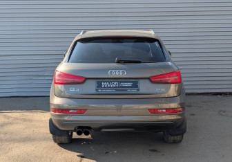 Подержанный автомобиль Audi Q3 2016 года (6 фото)