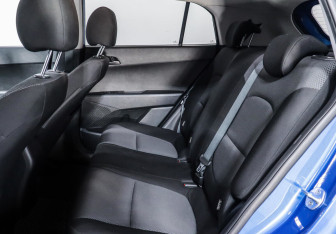 Подержанный автомобиль Hyundai Creta 2019 года (10 фото)