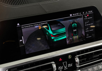 Подержанный автомобиль BMW M3 Sedan 2021 года (25 фото)