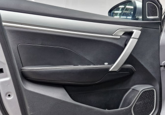 Подержанный автомобиль Geely Coolray 2023 года (18 фото)