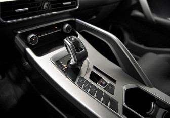 Подержанный автомобиль Geely Coolray 2021 года (10 фото)