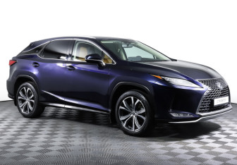 Подержанный автомобиль Lexus RX 2021 года (3 фото)