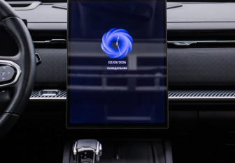 Подержанный автомобиль Jaecoo J7 2023 года (14 фото)