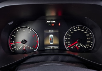 Подержанный автомобиль Haval Jolion 2022 года (16 фото)