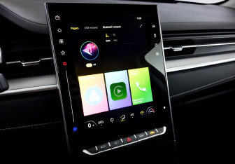 Подержанный автомобиль Москвич 6 2024 года (25 фото)