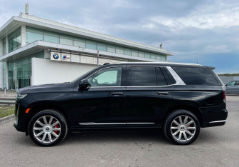 Подержанный автомобиль Cadillac Escalade Suv 2021 года (8 фото)