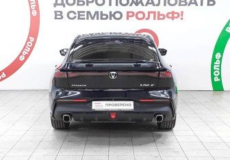 Подержанный автомобиль Changan UNI-V 2024 года (5 фото)