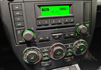 Подержанный автомобиль Land Rover Freelander 2012 года (15 фото)