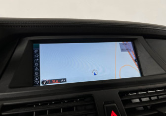 Подержанный автомобиль BMW X6 2010 года (18 фото)