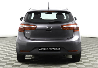 Подержанный автомобиль Kia Rio Hatchback 2014 года (4 фото)
