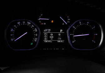 Подержанный автомобиль Citroen SpaceTourer 2018 года (16 фото)