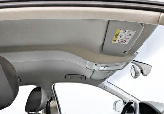 Подержанный автомобиль Audi Q3 2015 года (22 фото)