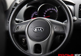 Подержанный автомобиль Kia Soul 2011 года (12 фото)