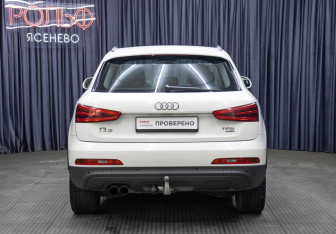 Подержанный автомобиль Audi Q3 2013 года (6 фото)