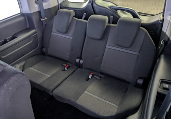 Подержанный автомобиль Honda Stepwgn 2018 года (12 фото)