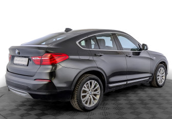Подержанный автомобиль BMW X4 2018 года (5 фото)