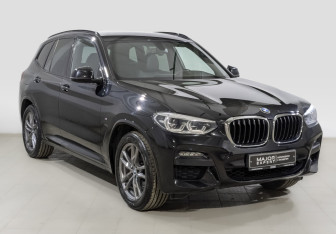 Подержанный автомобиль BMW X3 2020 года (3 фото)