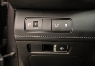 Подержанный автомобиль Hyundai Santa Fe 2021 года (18 фото)