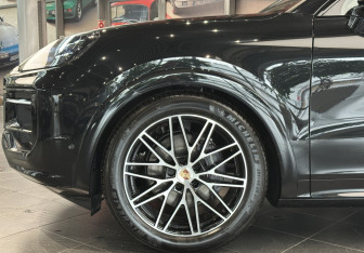 Новый Porsche Cayenne 2026 (3 фото)