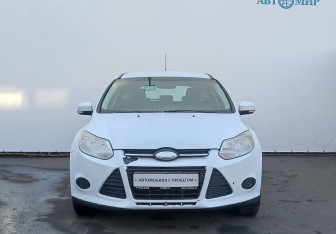 Подержанный автомобиль Ford Focus Wagon 2013 года (2 фото)