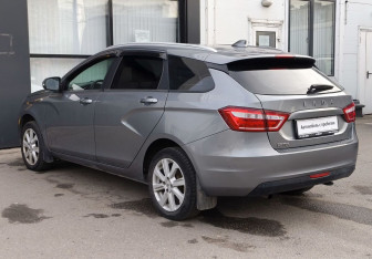 Подержанный автомобиль LADA (ВАЗ) Vesta Wagon 2020 года (7 фото)