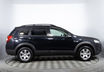 Подержанный автомобиль Chevrolet Captiva 2012 года (4 фото)