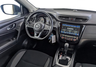 Подержанный автомобиль Nissan Qashqai 2021 года (29 фото)