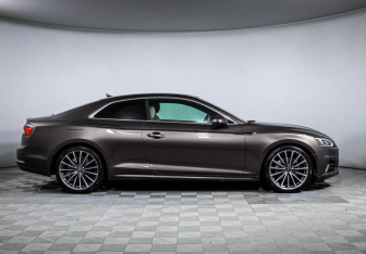 Подержанный автомобиль Audi A5 Coupe 2016 года (4 фото)
