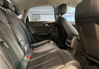 Подержанный автомобиль Audi A6 Sedan 2011 года (11 фото)