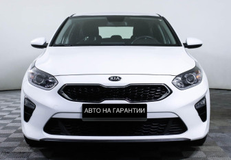 Подержанный автомобиль Kia Ceed Hatchback 2020 года (2 фото)