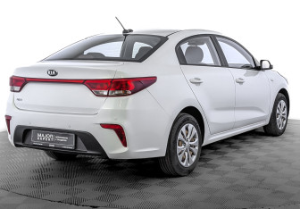 Подержанный автомобиль Kia Rio Sedan 2020 года (5 фото)