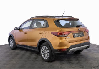 Подержанный автомобиль Kia Rio Hatchback 2018 года (7 фото)