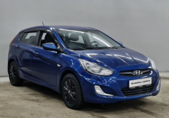 Подержанный автомобиль Hyundai Solaris Hatchback 2013 года (3 фото)