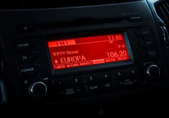 Подержанный автомобиль Kia Sportage 2012 года (17 фото)