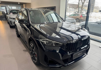 Новый BMW X1 2025 (3 фото)