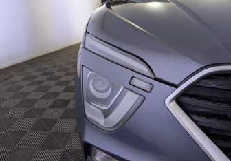 Подержанный автомобиль Hyundai Creta 2021 года (17 фото)