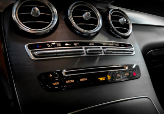 Подержанный автомобиль Mercedes-Benz GLC Coupe 2019 года (24 фото)