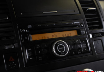 Подержанный автомобиль Nissan Tiida Hatchback 2008 года (14 фото)