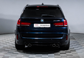 Подержанный автомобиль BMW X5 M 2015 года (6 фото)