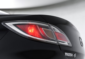 Подержанный автомобиль Mazda 6 Sedan 2010 года (20 фото)