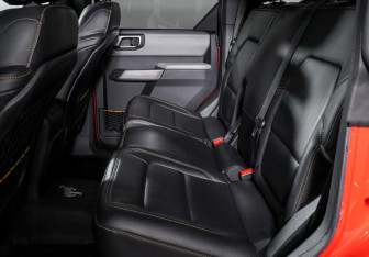 Подержанный автомобиль Ford Bronco 2021 года (10 фото)