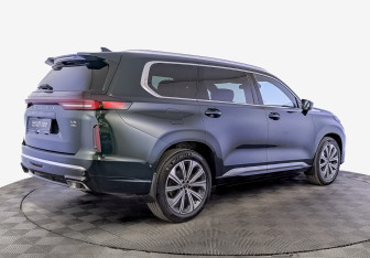 Подержанный автомобиль Exeed VX 2023 года (5 фото)