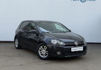 Подержанный автомобиль Volkswagen Golf Hatchback 2011 года (3 фото)