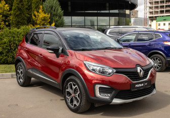 Подержанный автомобиль Renault Kaptur 2018 года (2 фото)