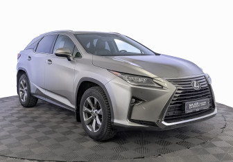 Подержанный автомобиль Lexus RX 2019 года (3 фото)