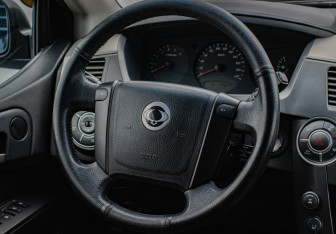 Подержанный автомобиль SsangYong Actyon 2014 года (15 фото)