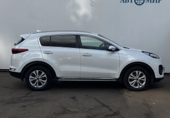 Подержанный автомобиль Kia Sportage 2017 года (4 фото)
