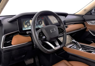 Подержанный автомобиль FAW Bestune T99 2023 года (14 фото)