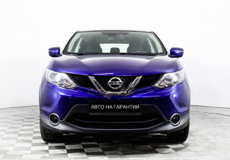 Подержанный автомобиль Nissan Qashqai 2018 года (2 фото)