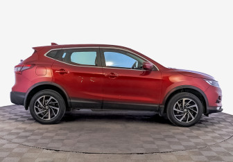 Подержанный автомобиль Nissan Qashqai 2019 года (4 фото)